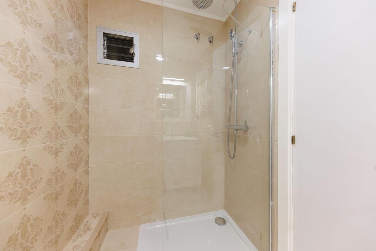 Bravissimo Figuerola, Spacious 3-bedroom Apartment